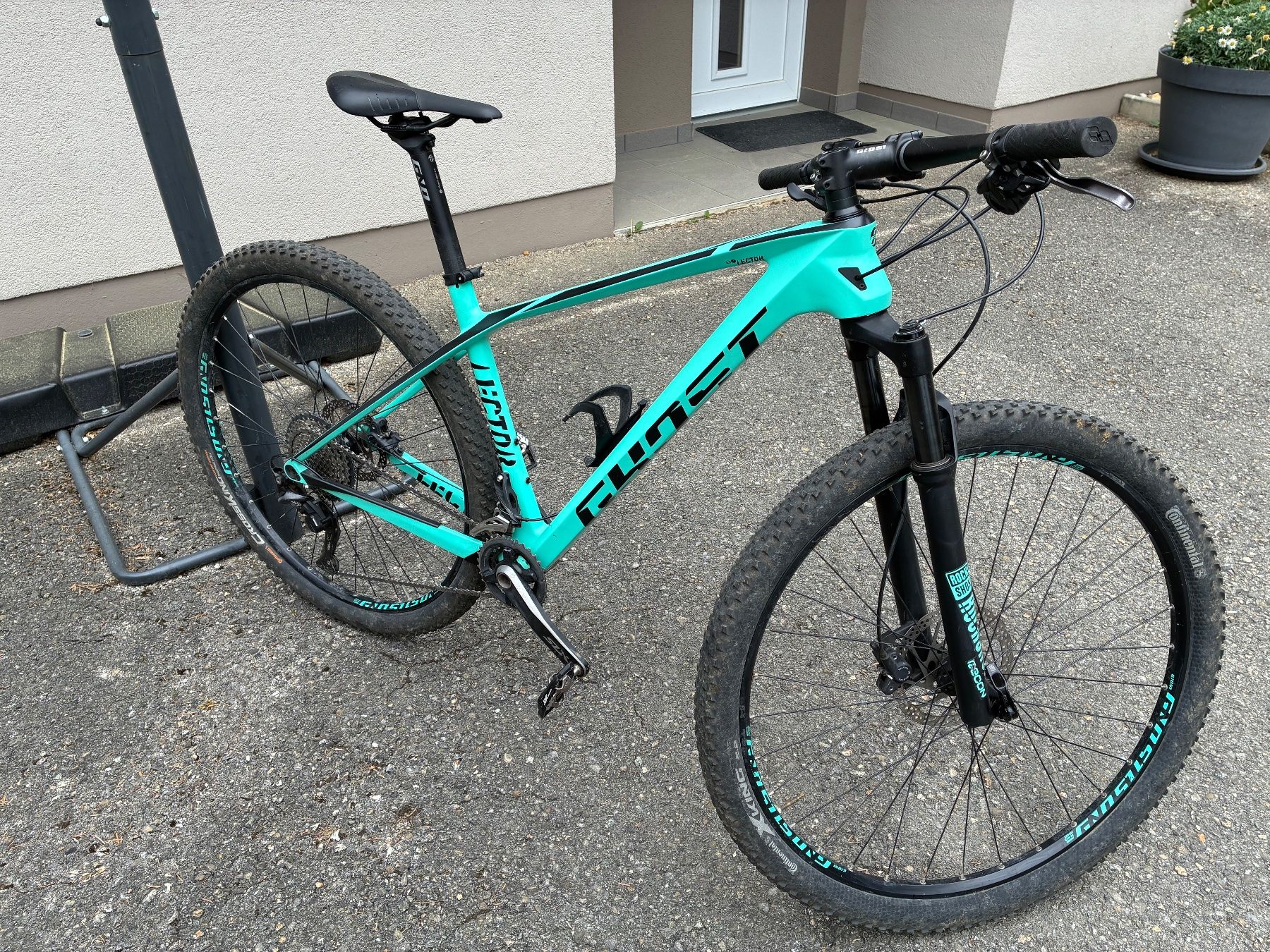 Ghost Biciclette: VTT Carbone Ghost Lector 2.9 LC 29 – Usato da Chezard-St-Martin venduto da Porschemeyery 1