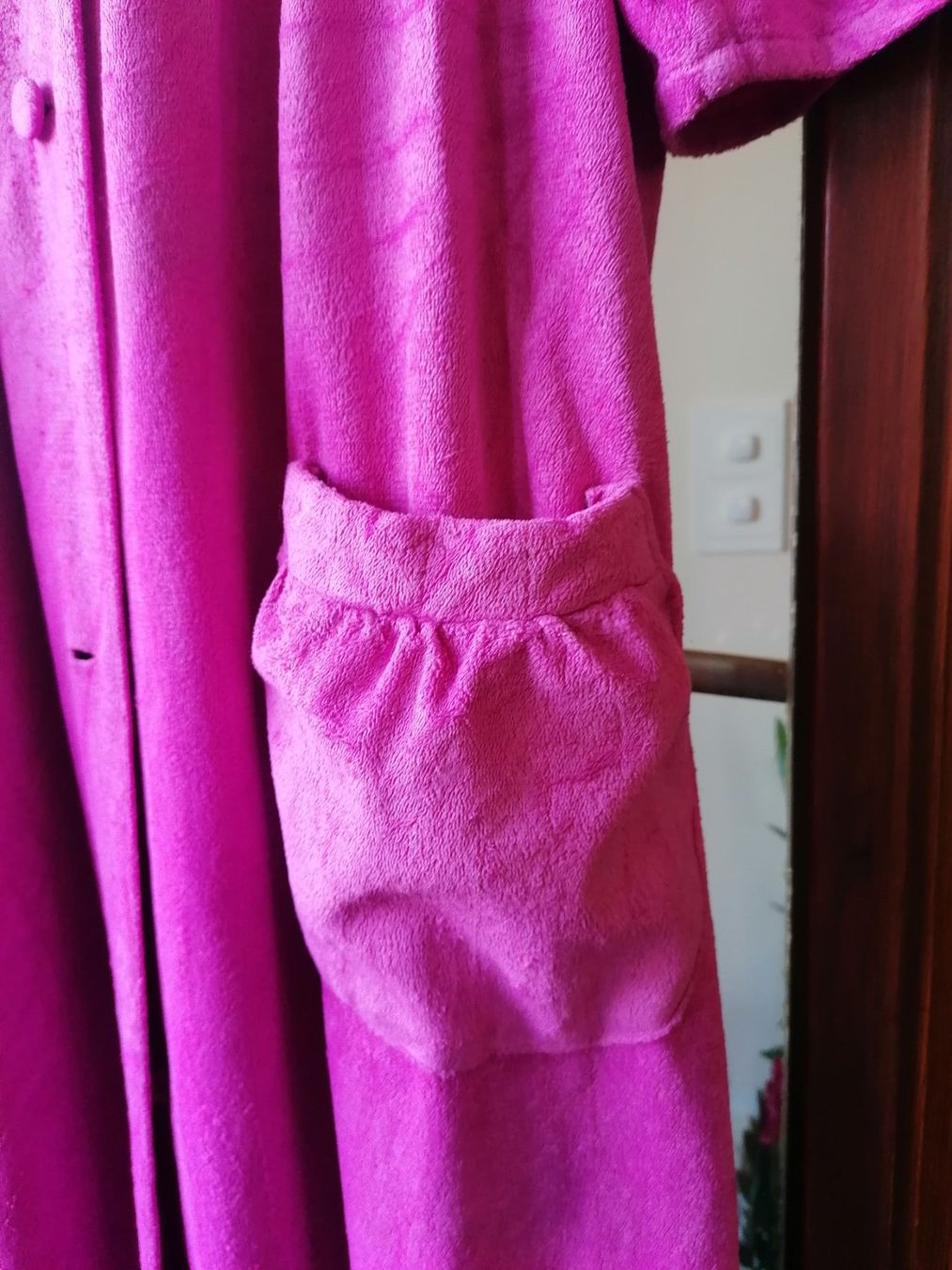 Accappatoi: Morgen\Bade Mantel kurzarm fuchsia gr 50 – Usato da Bedigliora venduto da Dolcezza0 2