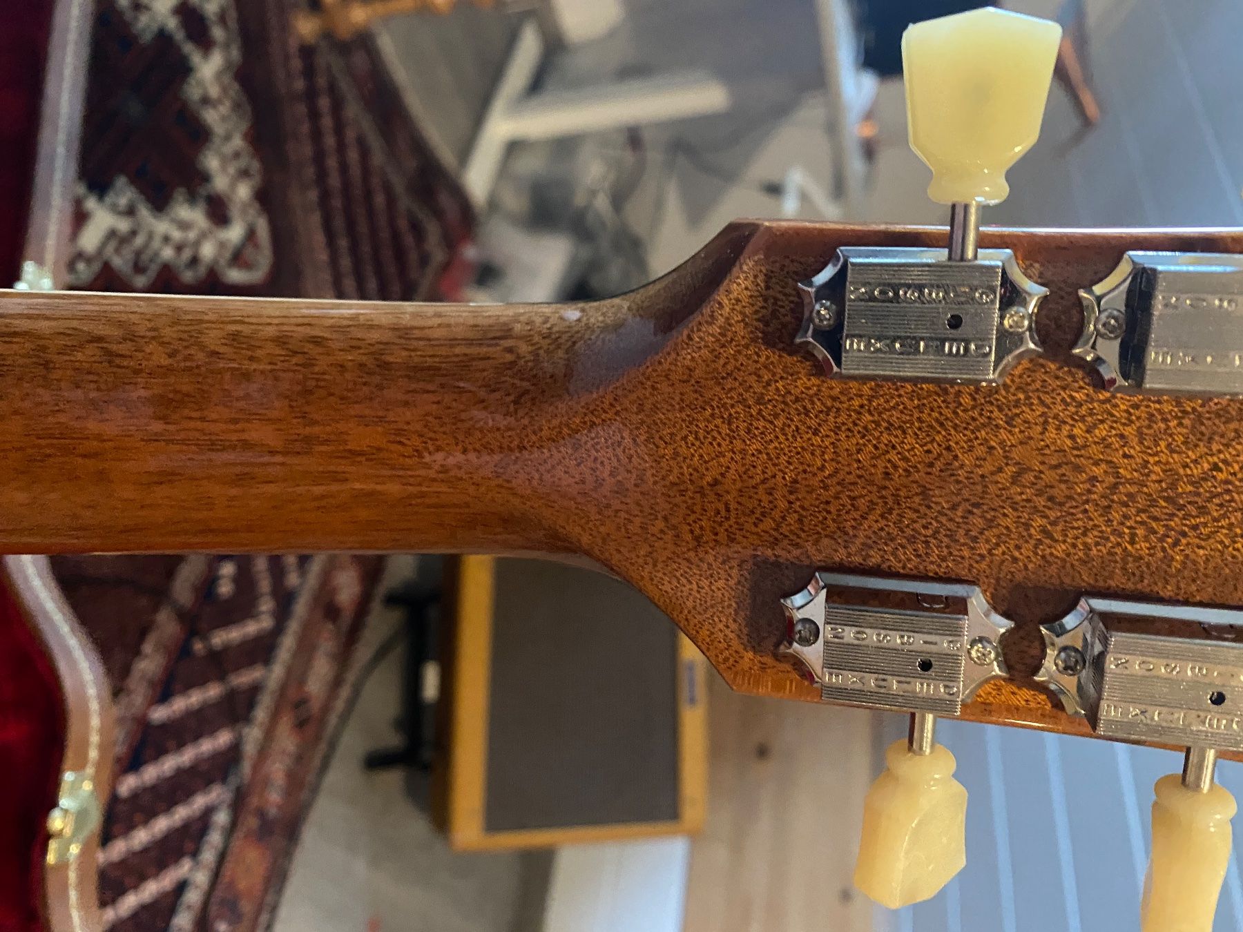 Gibson Musikinstrumente: Gibson Les Paul traditional – Gebraucht aus Les Charbonnières von bap_s68x 9