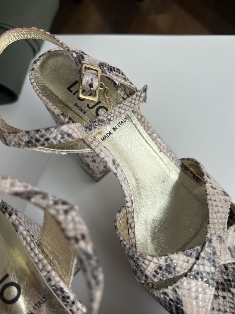 Liu Jo Scarpe da donna: Liu Jo sehr gemütlichle Sommer Sandalen 37 - – Usato da Luzern venduto da TIsabel 5