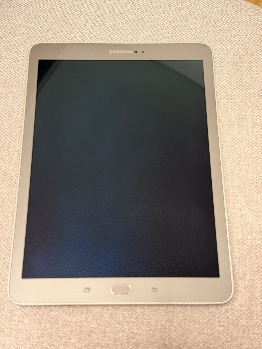 Samsung Tablet PC: Samsung tab s2 – Gebraucht aus Einigen von iva_86t8 1