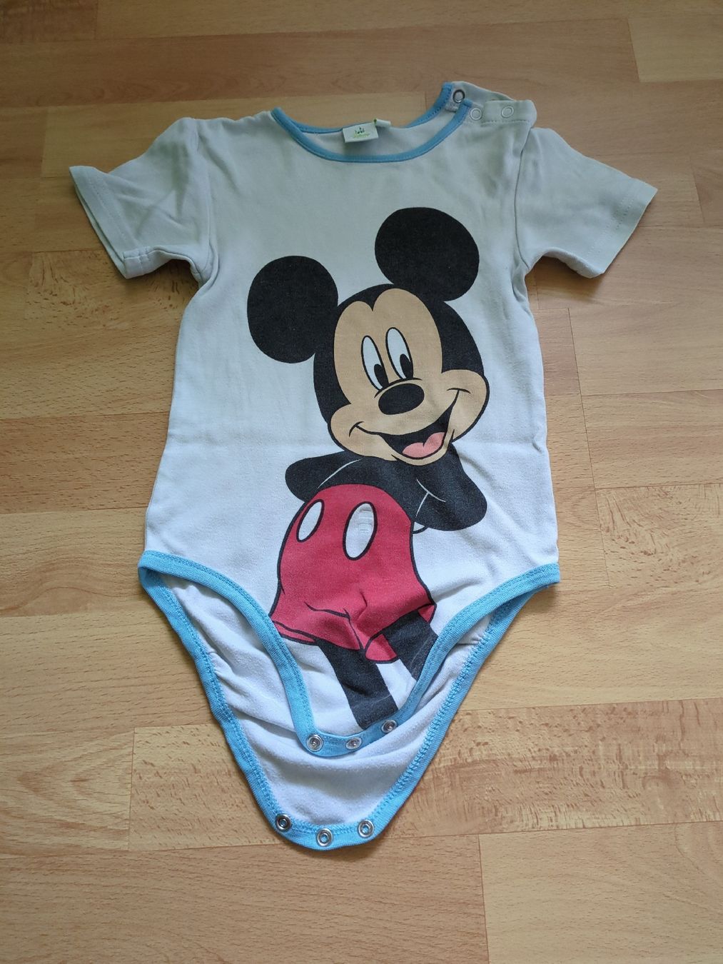 Lotti & Set di vestiti: Body Set Grösse 98, 3 Stk. Mickey Mouse Simba – Usato da Adlikon b. Andelfingen venduto da IlonaSp 2