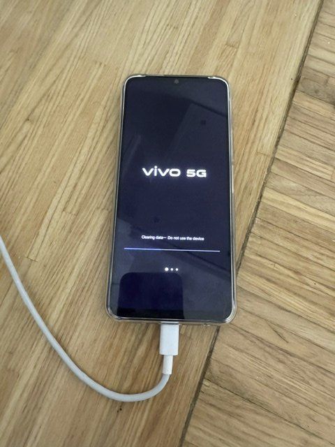 Vivo Telefoni cellulari / Smartphones: VIVO ANDRIOD HANDY – Usato da Opfikon venduto da onlineschweiz