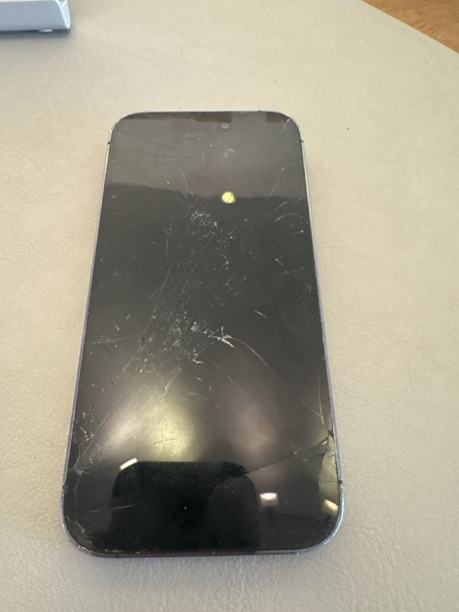 Apple Handys / Smartphones: iPhone 14 Pro – Defekt aus Adliswil von Busys