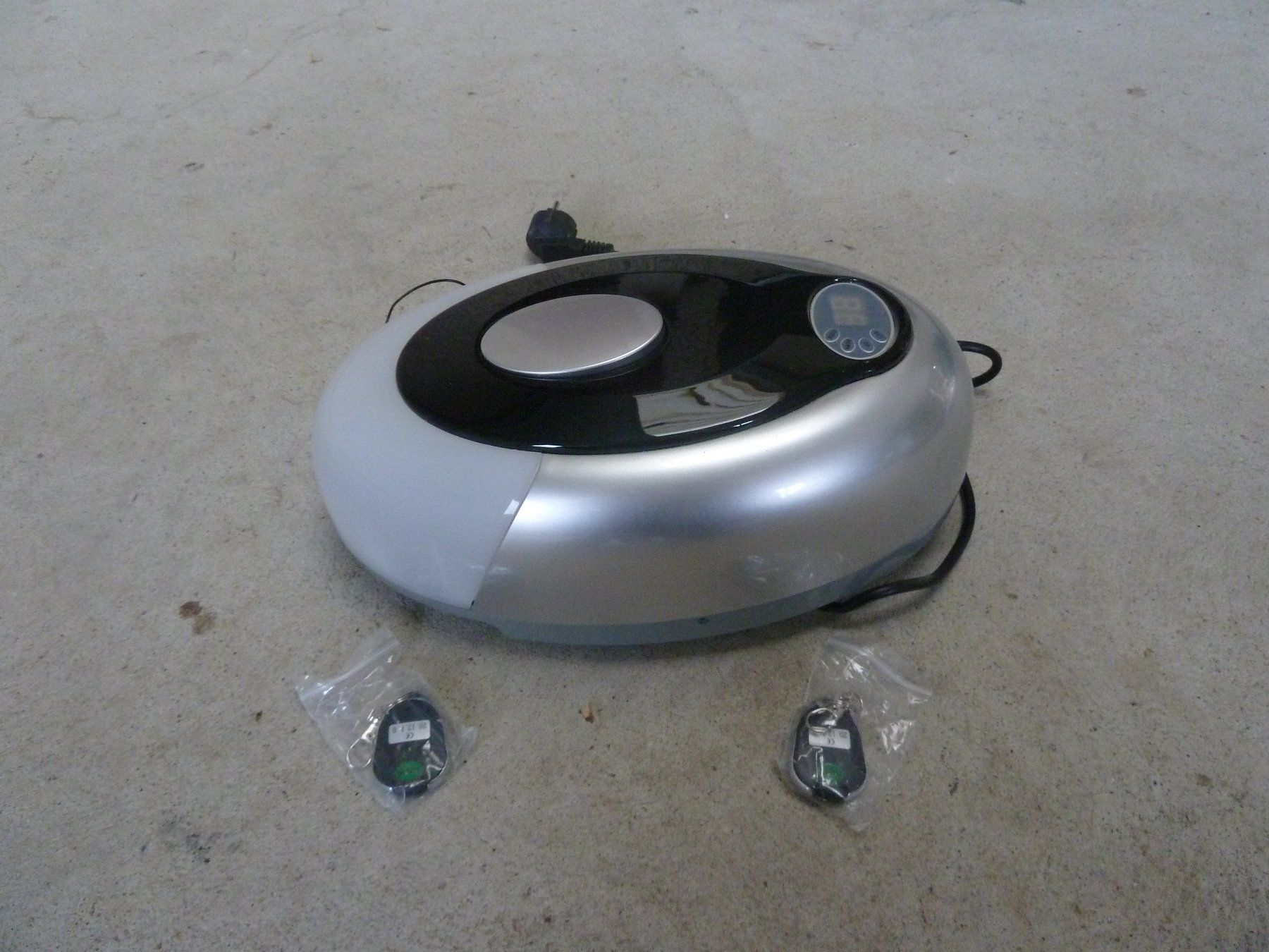 Sonstiges Elektromaterial: Garagentor, pour porte de garage, une motorisation – Neu (gemäss Beschreibung) aus Russy von Guenefle