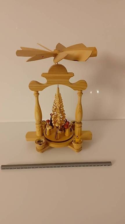 Alle Dekorationen: Pyramide Christi Geburt Von Müller – Gebraucht aus Thônex von dcas-1226