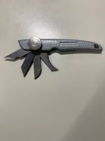 Messer mit 4 verschiedenen Klingen