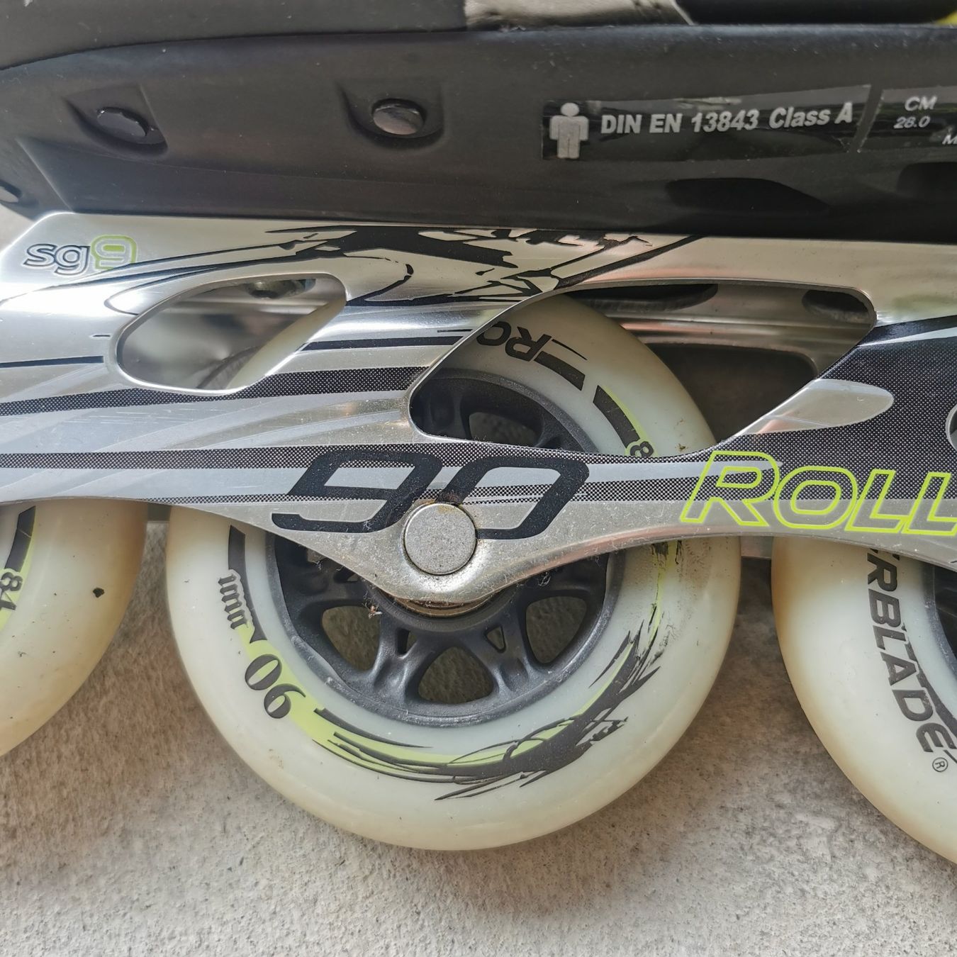 Pattini in linea & Pattini a rotelle: Rollerblade Igniter 90 XT – Schnell, stabil & top – Usato da Winterthur venduto da raffyloc 2