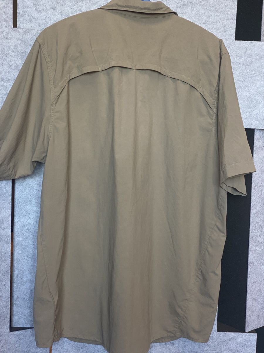 North Face Camicie: North Face Outdoor Herren Hemd kurzarm L – Usato da Dittingen venduto da ert_nyv5 1