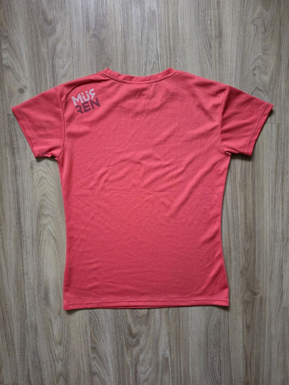 T-shirt: Sport T-shirt, Gr L – Usato da Interlaken venduto da NataliiaS 1