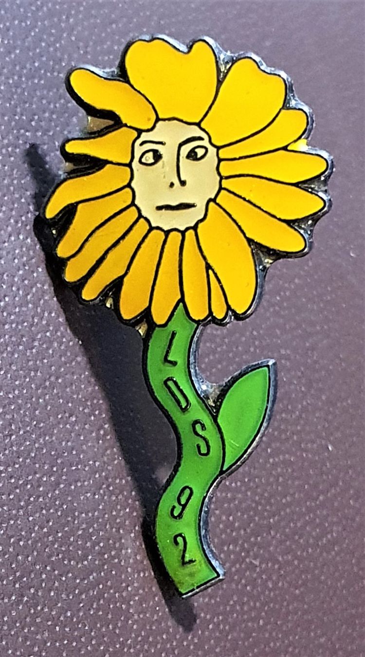 Plaketten & Abzeichen: Q627 - Pin Blume LDS 1992 VSRF – Gebraucht aus Reinach BL von Boston-Verkauf