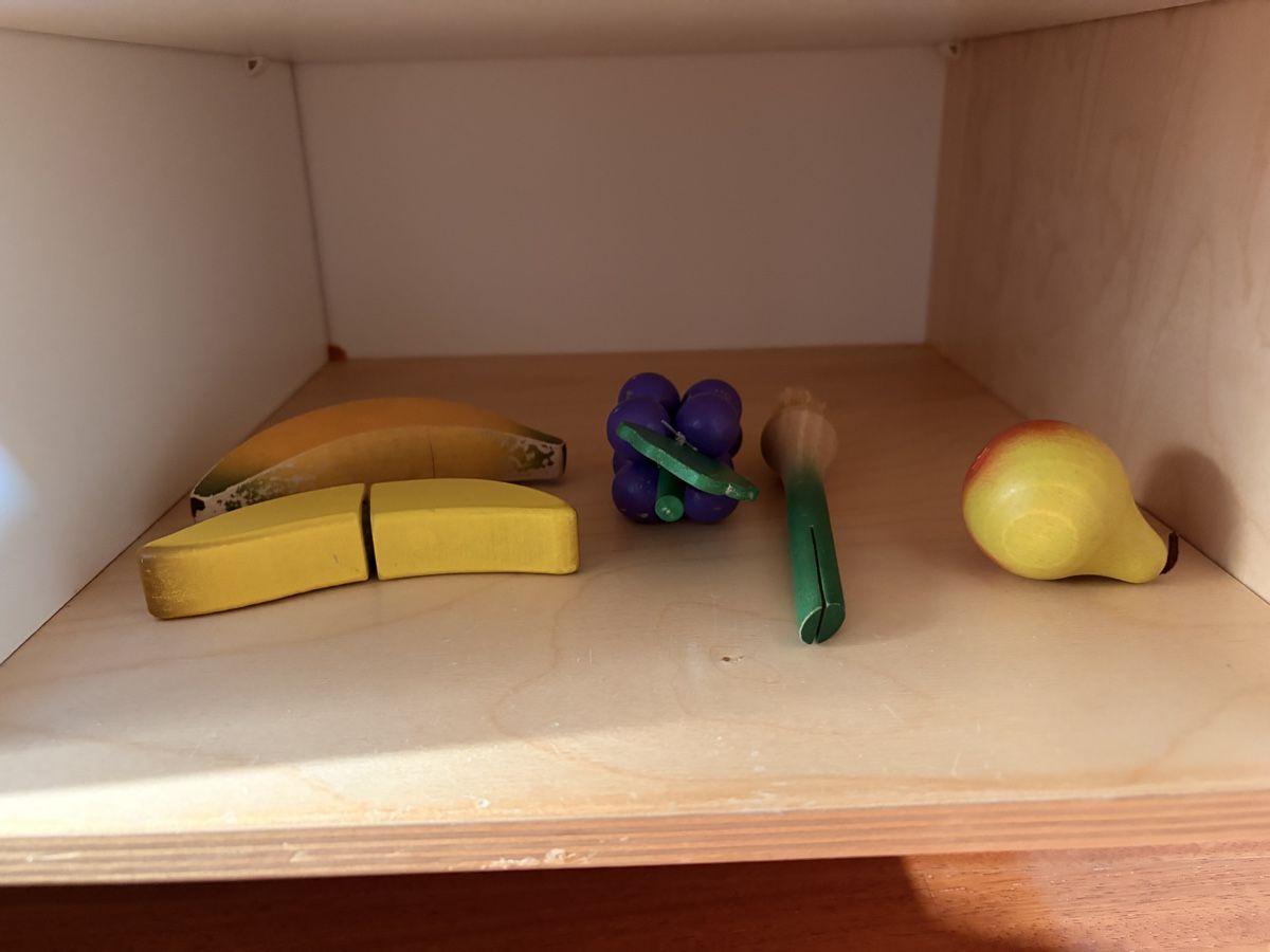 Ikea Giocattoli: Kinderküche mit Zubehör  – Usato da Windisch venduto da Slamit 3