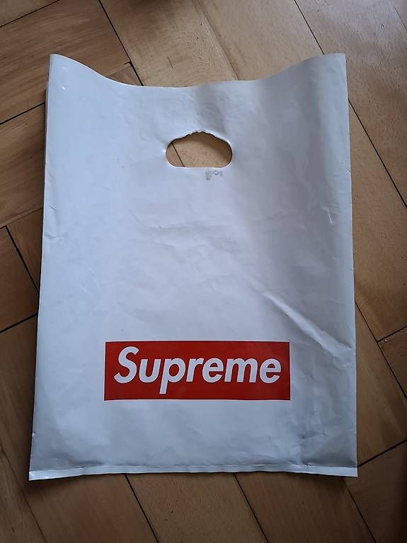 Borse: Tasche SUPREME (Original) – Usato da Bern venduto da mit_w2v8