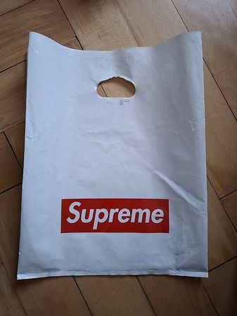 Tasche SUPREME (Original)