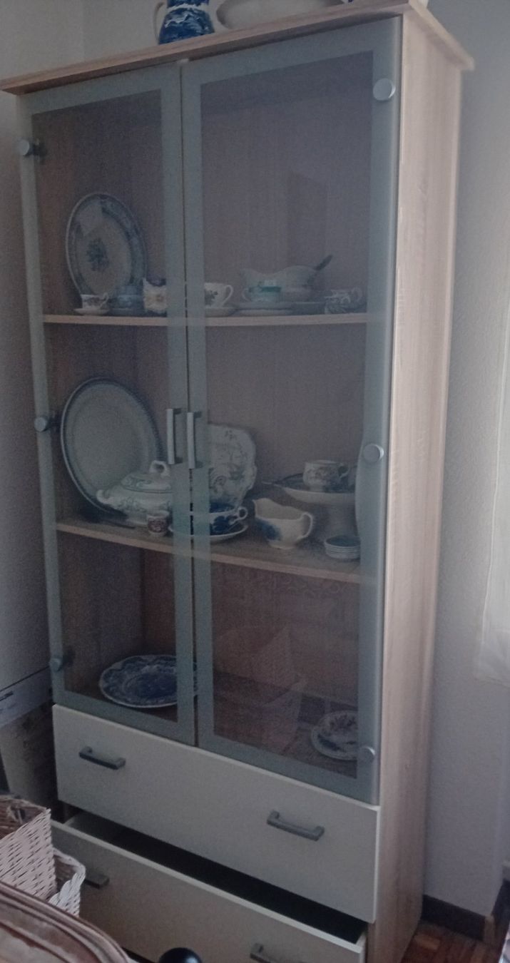 Conforama Vitrinen: Vitrinschrank – Gebraucht aus Arbon von kor_w5lq