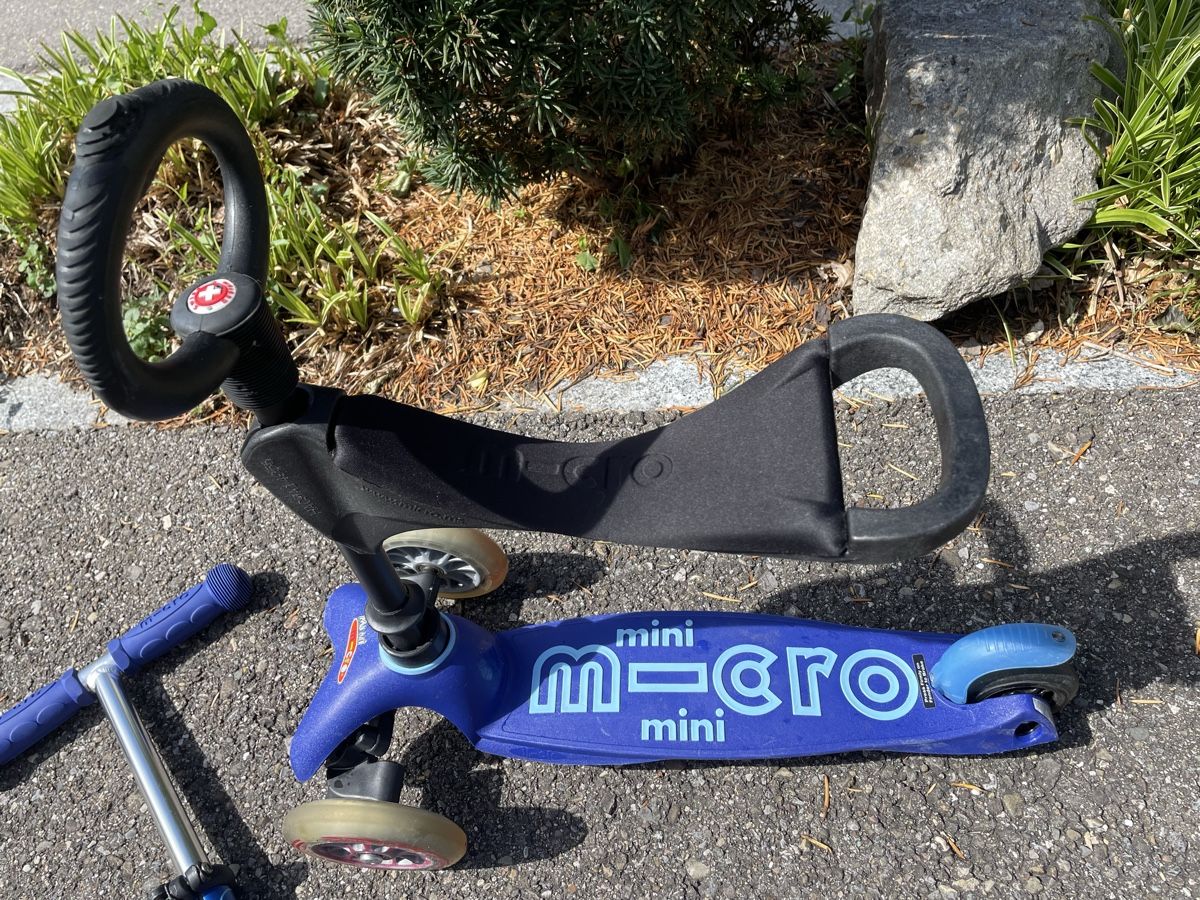 Micro Kickboard: Kinderroller Mini Micro blau mit Sitz guter Zustand – Usato da Uster venduto da Jemedi 3