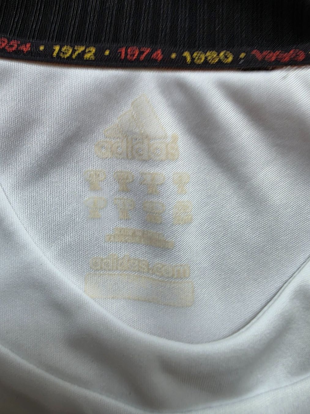 Adidas Canottiere & Pantaloni: DEUTSCHLAND 2008 TRIKOT XL – Usato da Lüchingen venduto da Jersey_Time 1