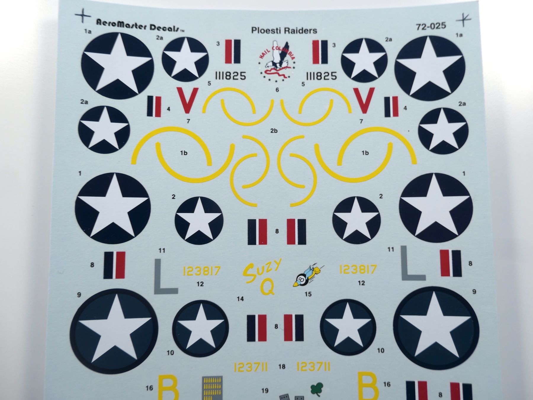 Kit di modellismo & Modellini statici: 1/72 B-24D Liberator Libya Mission 1943 - 4 Versionen Decals – Usato da Bassersdorf venduto da F-104fan 2