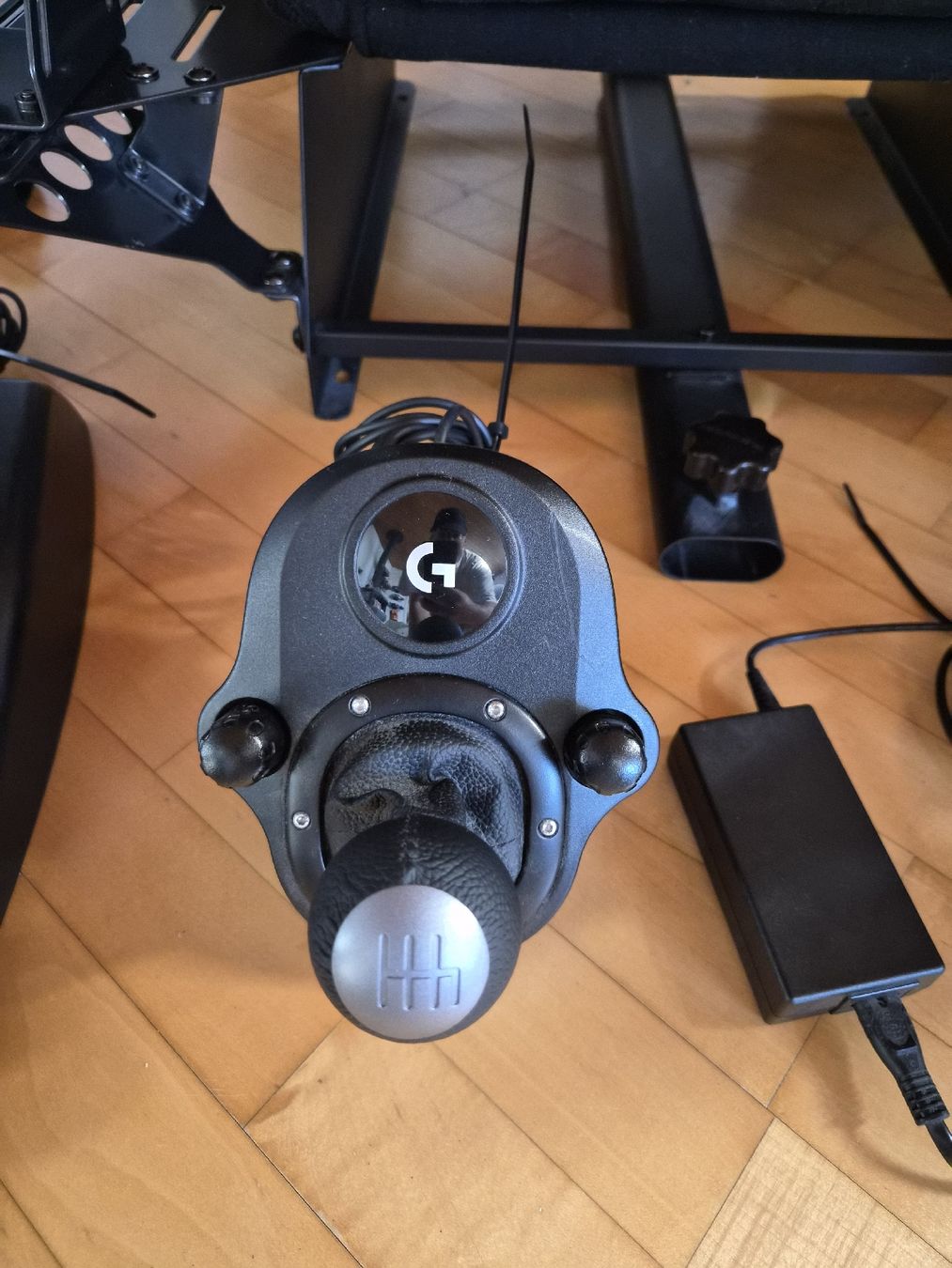 Systèmes de contrôle: Playseat Rennsitz mit Logitech Lenkrad Set gebraucht – D'occasion à Widnau par mer_6ghh 3