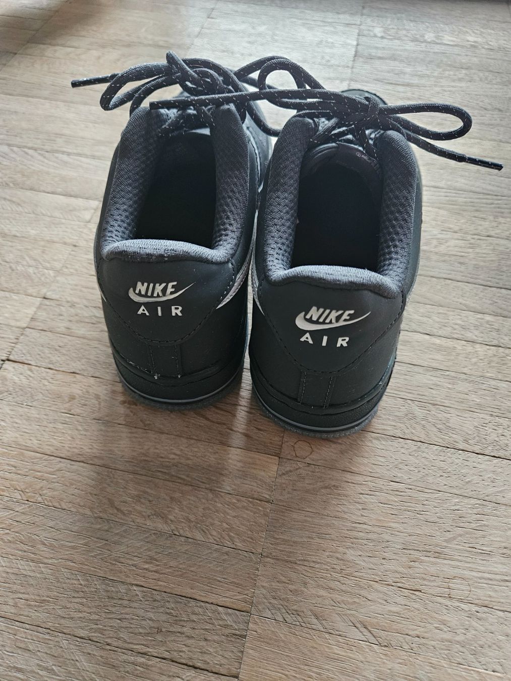 Nike Scarpe da uomo: Nike Air Gr. 38 – Usato da Utzigen venduto da estrela11 2