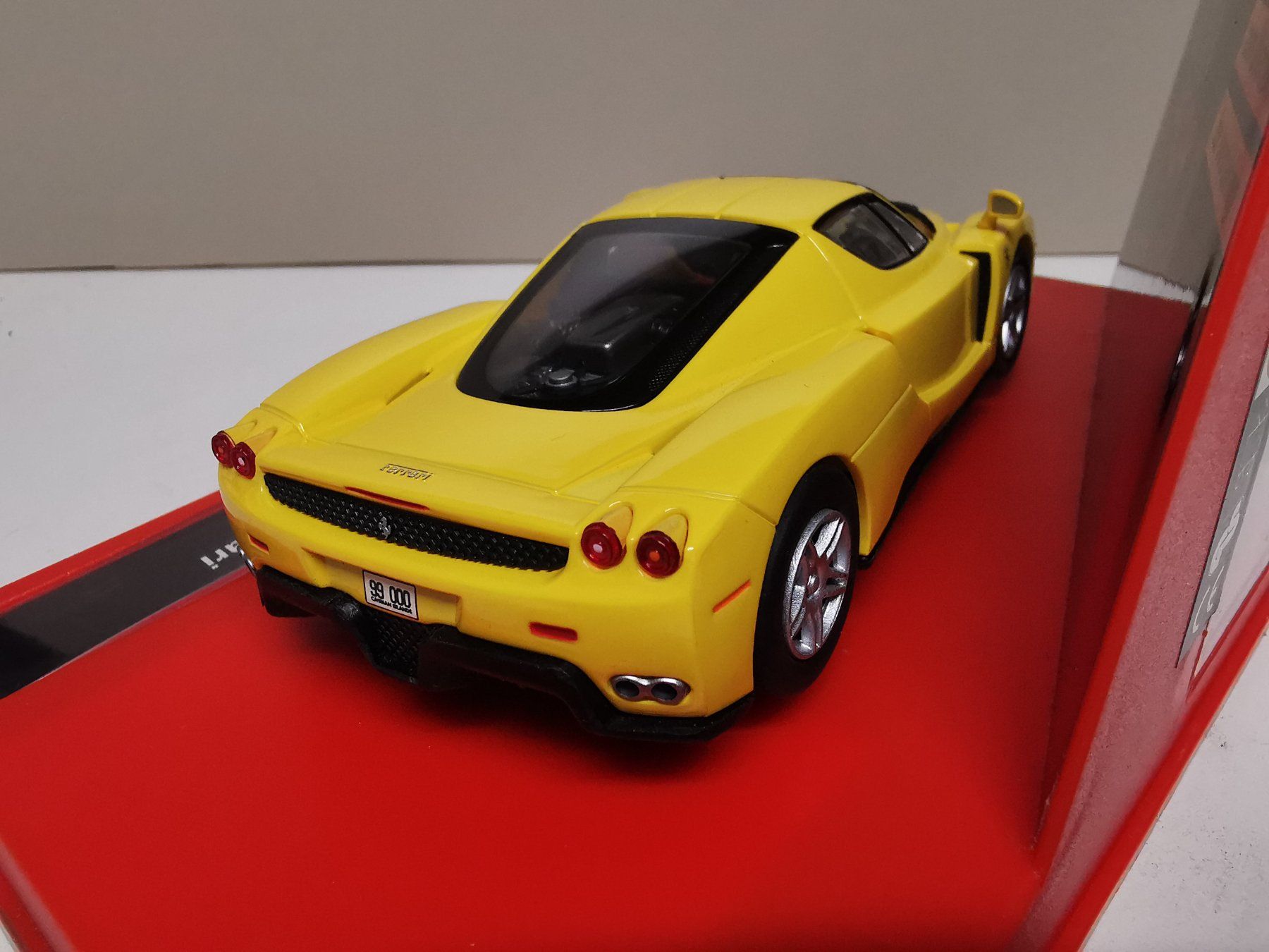 Carrera Piste: Carrera Pro X Ferrari Enzo 1/32 – Nuovo (secondo la descrizione) da Winterthur venduto da Lonpos1 3