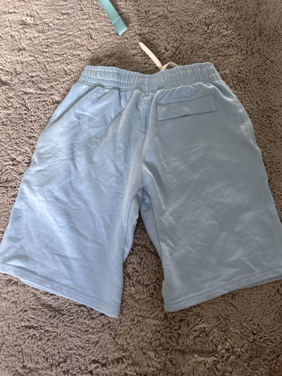 Corteiz Pantaloni: Corteiz Shorts baby taille S – Usato da Blonay venduto da Adrien_Pedro 1