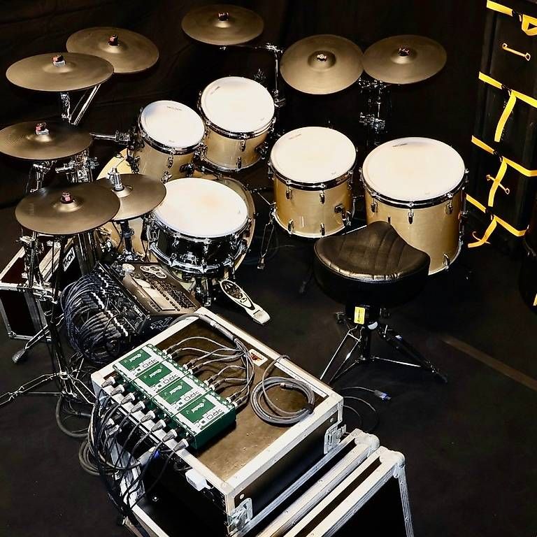 Strumenti musicali: Schlagzeug PEARL MASTER Custom Akustik / E-Drum – Usato da Aadorf venduto da Sarunja_2 2