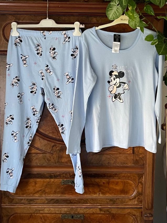 Disney Negligees & Pigiami: Pyjama Minnie Mouse Disney wie neu – Nuovo (secondo la descrizione) da Zürich venduto da Pamuk04