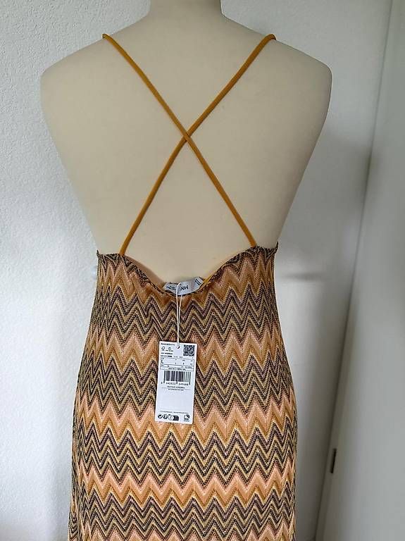 Vestiti: MANGO Zig Zag Maxikleid Missoni Style Grösse L NEU – Usato da Neunkirch venduto da Ursi7 2
