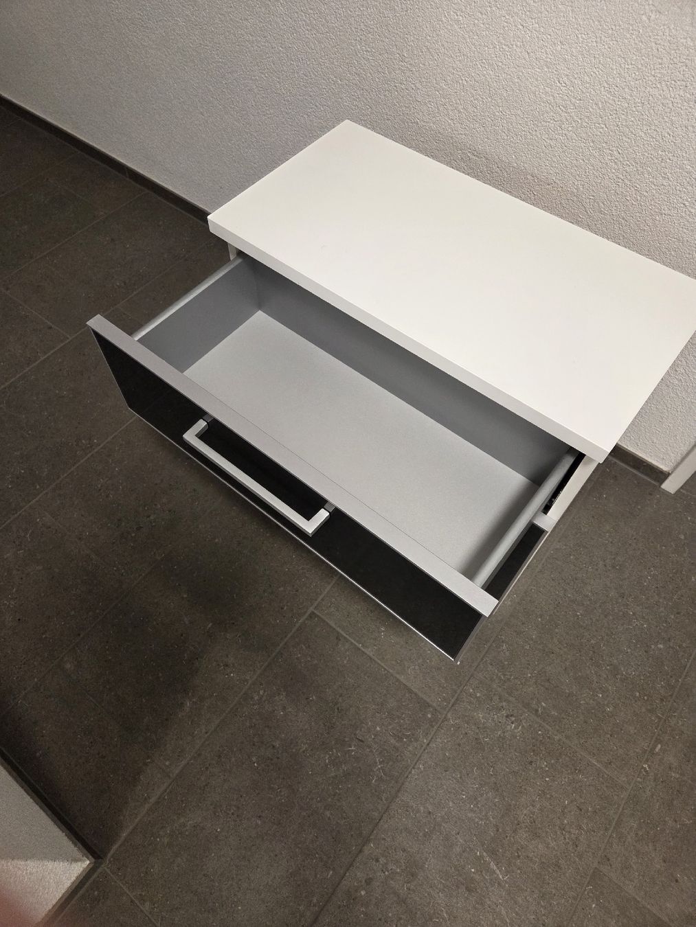 Scaffali: Kleines Schuhregal – Usato da Untersiggenthal venduto da Rofey 1