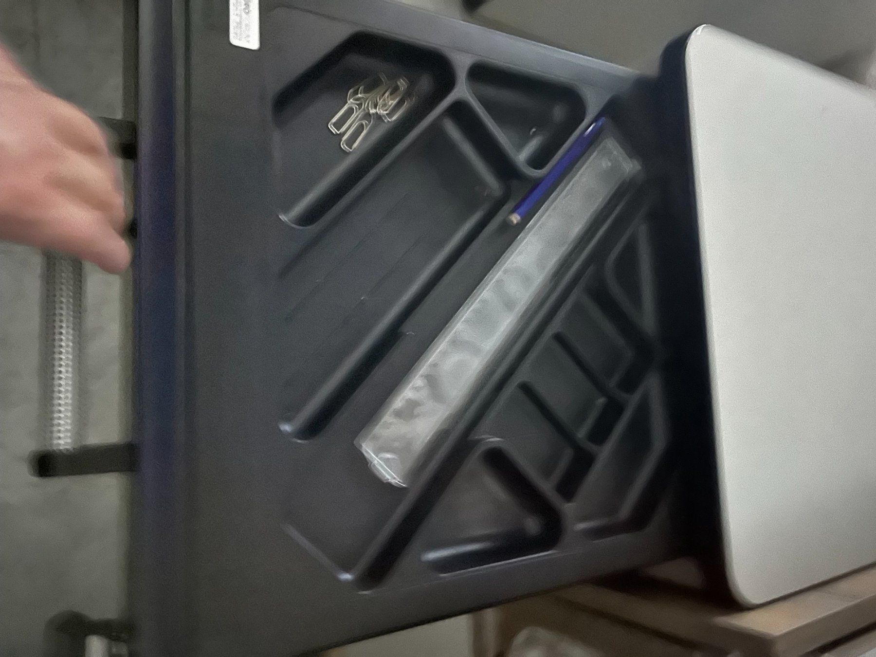 Korpus: Rollcontainer / Büroschrank mit 4 Schubladen – Neu und originalverpackt aus Emmen von ric.luzern 2
