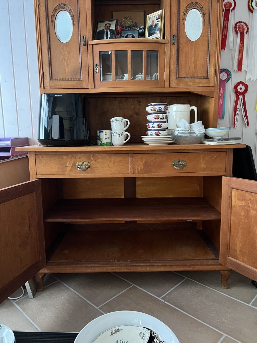 Schränke: Buffetschrank – Gebraucht aus bern von tore06 2