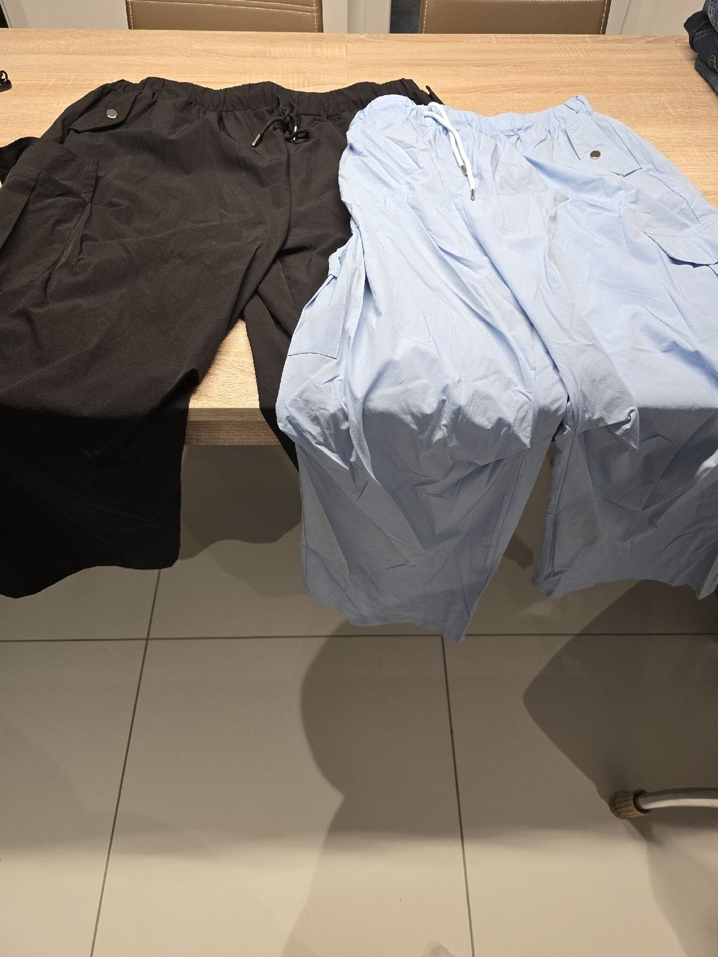 Pantaloni: FREIZEIT HOSE SCHWARZ UND HIMMELBLAU – Nuovo (secondo la descrizione) da Derendingen venduto da Mil_l98S 3