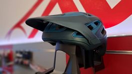 PROMOZIONE: Nuovo Casco Lazer Jackal MIPS Taglia L Blu