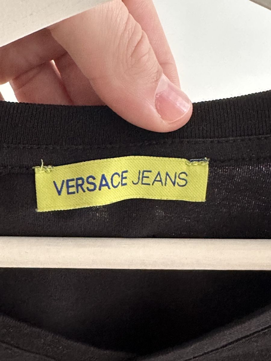 Versace T-Shirts: Versace Basic T-Shirt – Neu (gemäss Beschreibung) aus Lachen SZ von neuerDeal 2