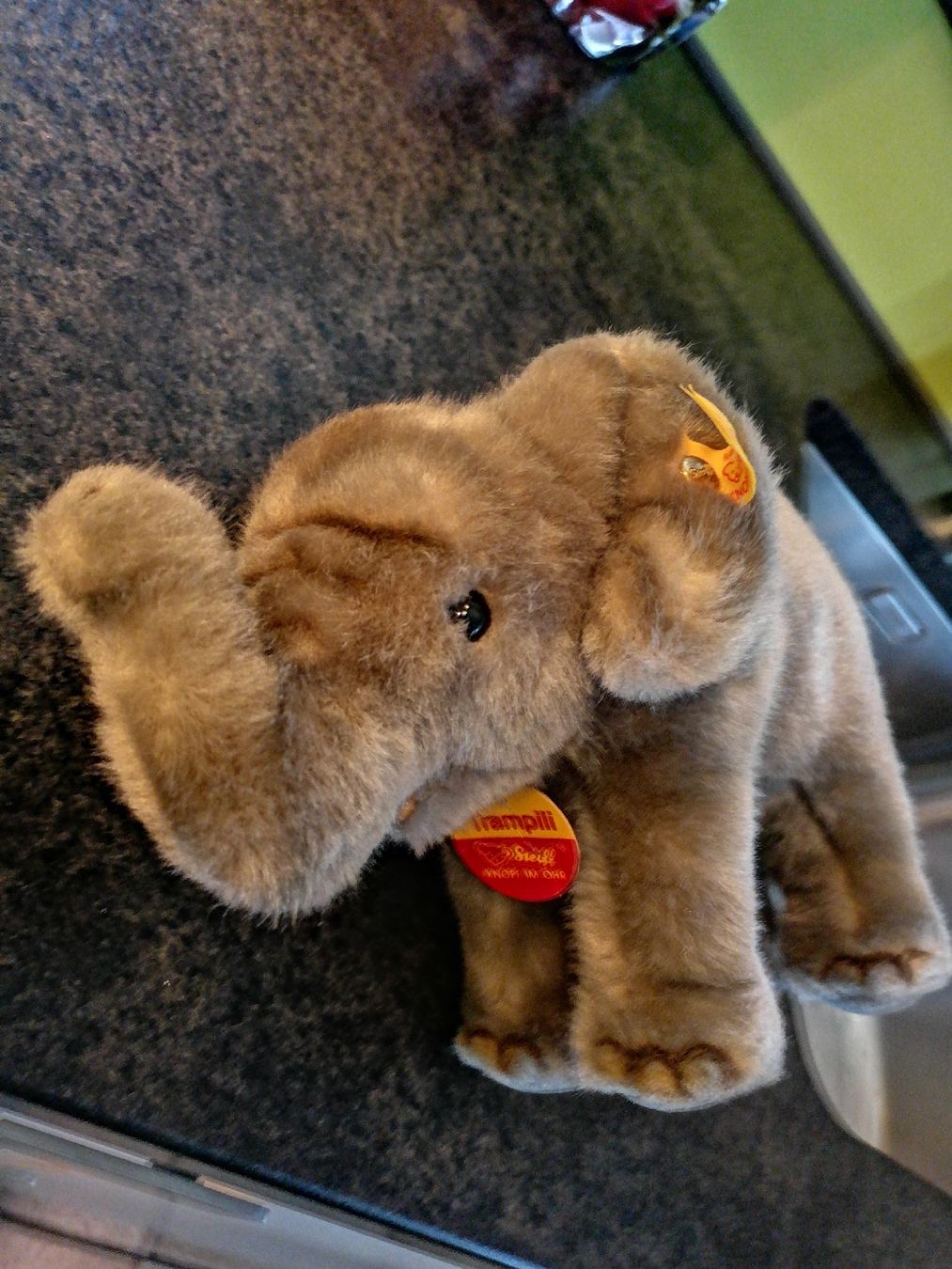 Steiff Giocattoli: Steiff Trampili Elefant unbespielt  – Usato da Biberist venduto da troedlerheinz 1