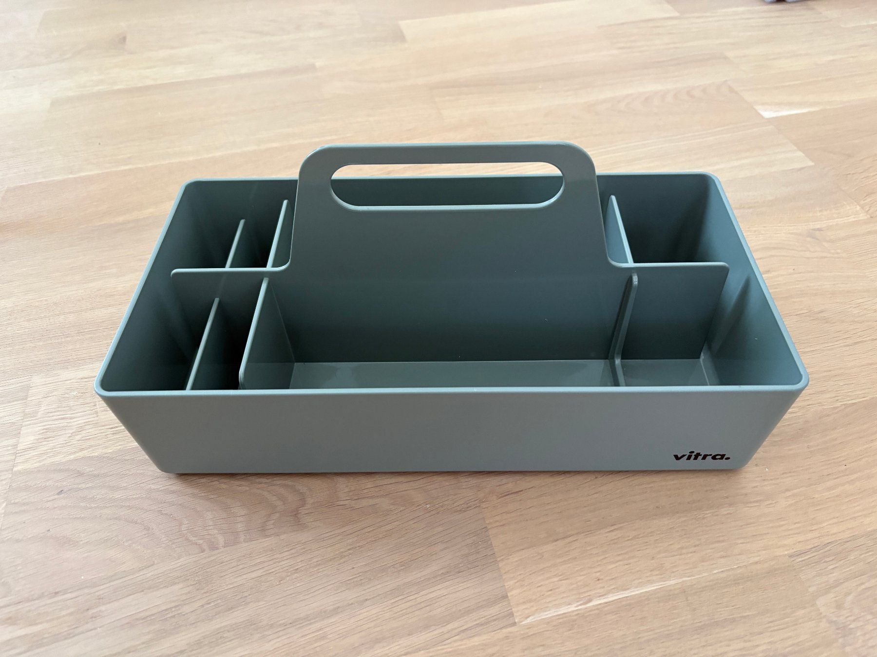 Recipients et similaires: Vitra Toolbox – Neuf (Voir description) à Dornach par Hofleur