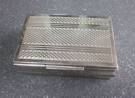 Vintage Zigarren/Zigarettendose Chromoptik Kunststoffeinsatz