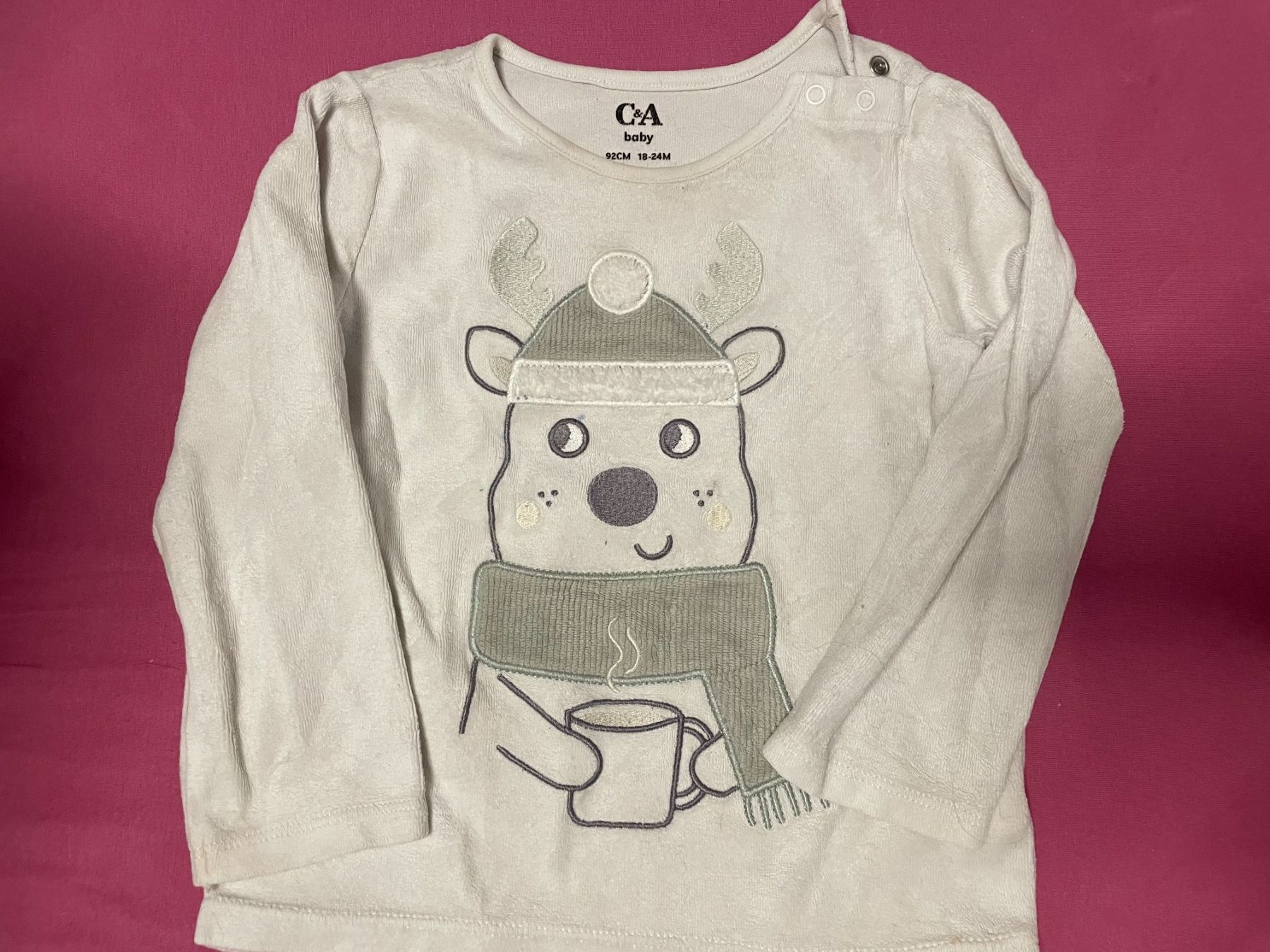 C&A Pullover & Sweatshirts: süsser flauschiger Pulli mit Bärchen – Neu (gemäss Beschreibung) aus Schwyz von chasemaxus88