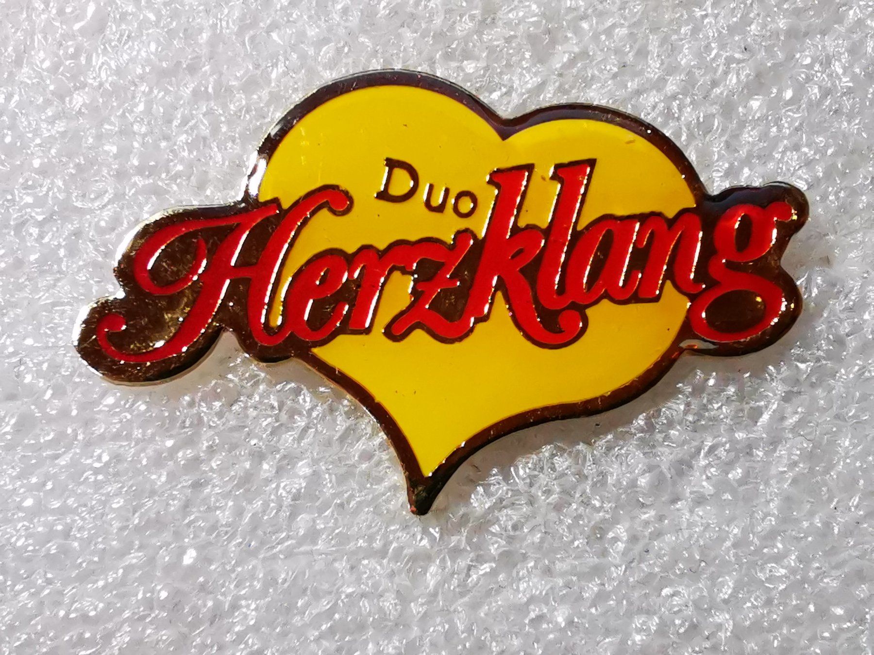 Placchette & Badge: Ansteckpin 37: Duo Herzklang – Usato da Oppligen venduto da Pin-Fall-Shop