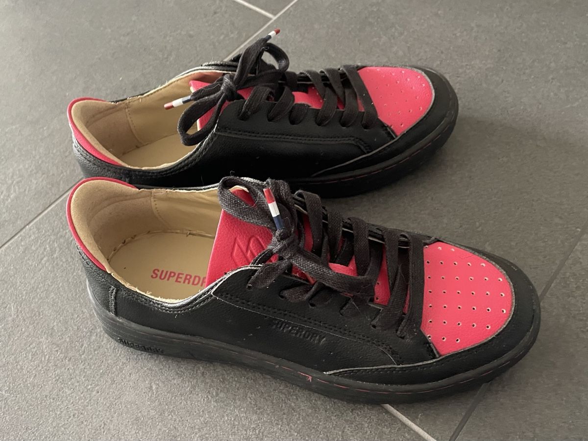 Superdry Scarpe da donna: Superdry Sneaker Gr. 37 – Nuovo (secondo la descrizione) da Sutz venduto da Liv. 1