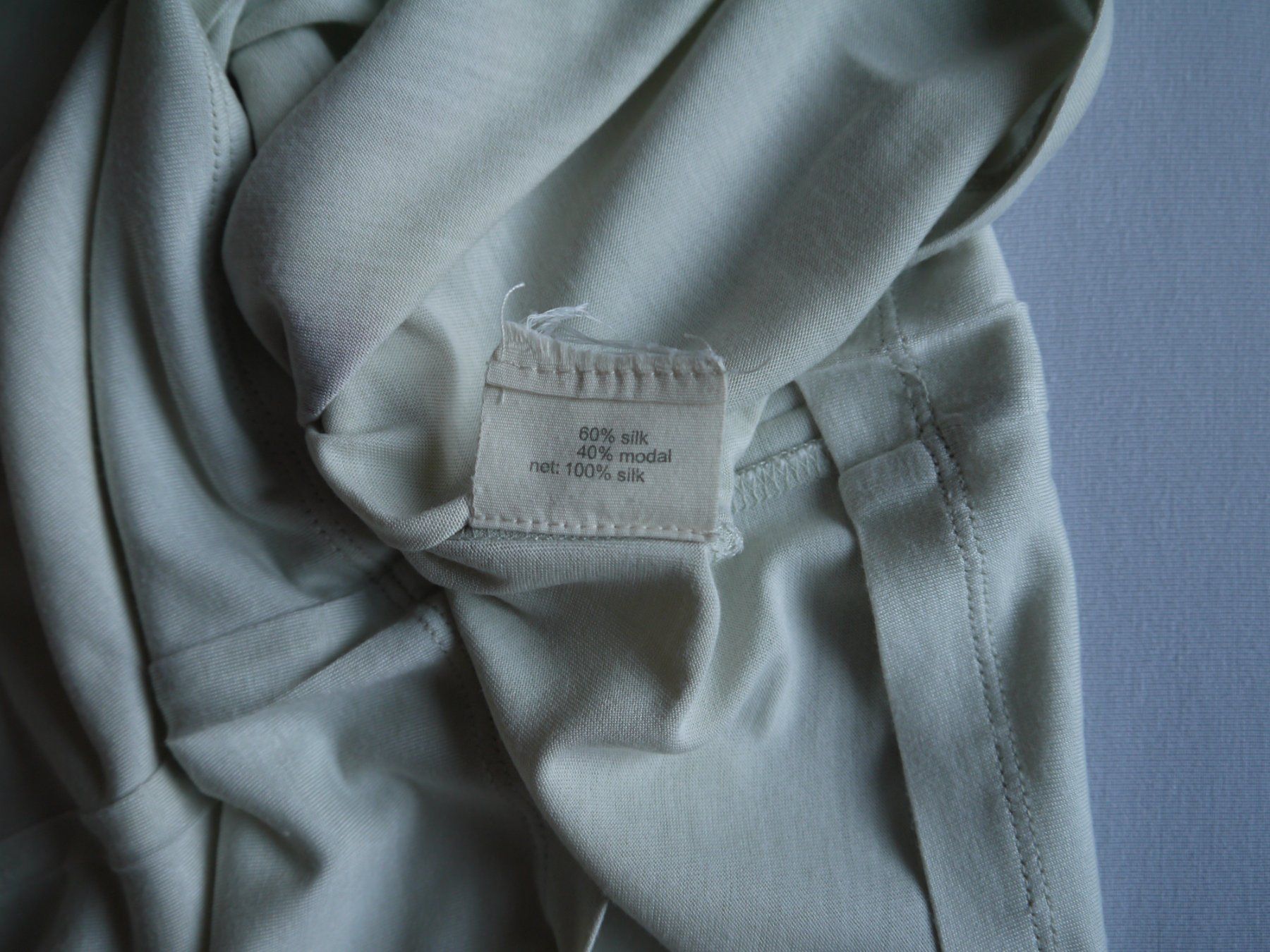 Nile Camicette: NILE Bluse / T-Shirt aus Seide, Modal – Usato da Hagendorn venduto da Blaf 4
