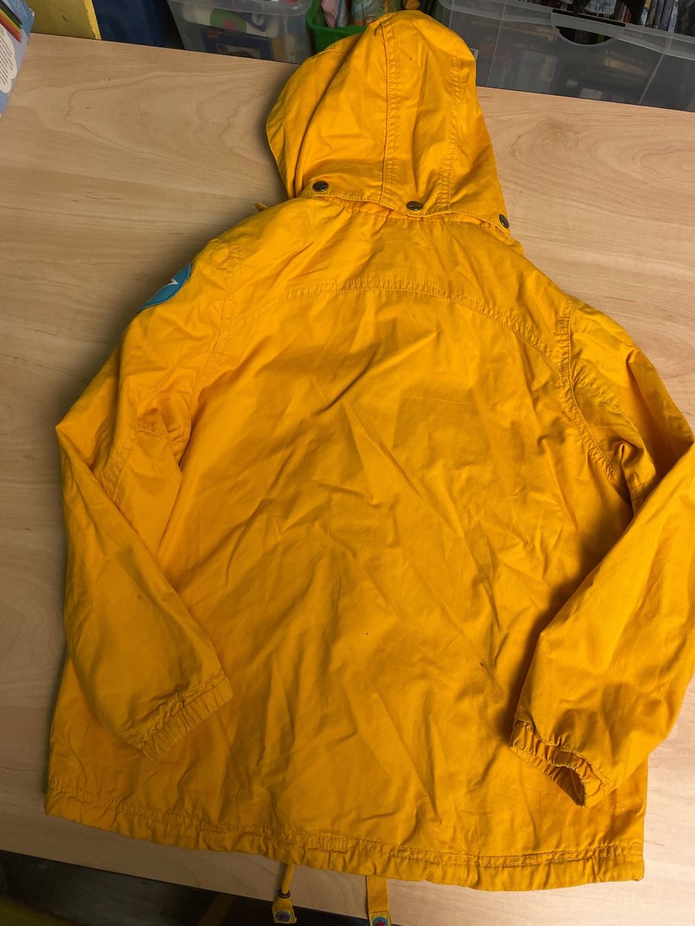 Villervalla Giacche & Cappotti: Orange Villervalla Stoffjacke Gr.140 – Usato da Obergerlafingen venduto da cabo4 2