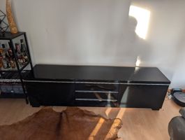 IKEA BESTÅ TV-Möbel/ Sideboard schwarz (Neupreis: CHF 300.–)