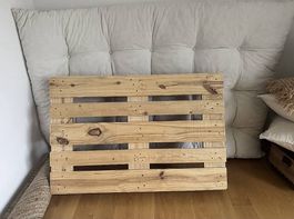 Futon und Palette