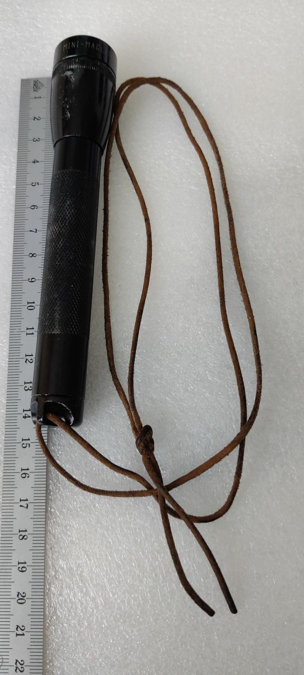 Lampade: Mini Maglite Halogen Taschenlampe – Usato da Zürich venduto da sendbad 4