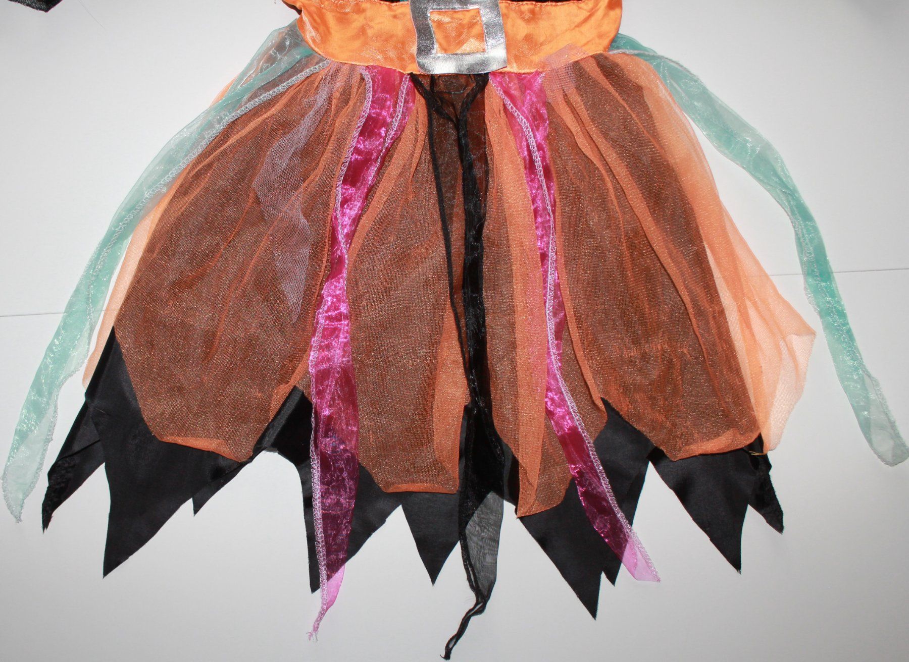 Costumi: Costume sorcière / Hexe t. 3 - 4 ans – Usato da Peseux venduto da CoolShoping 5