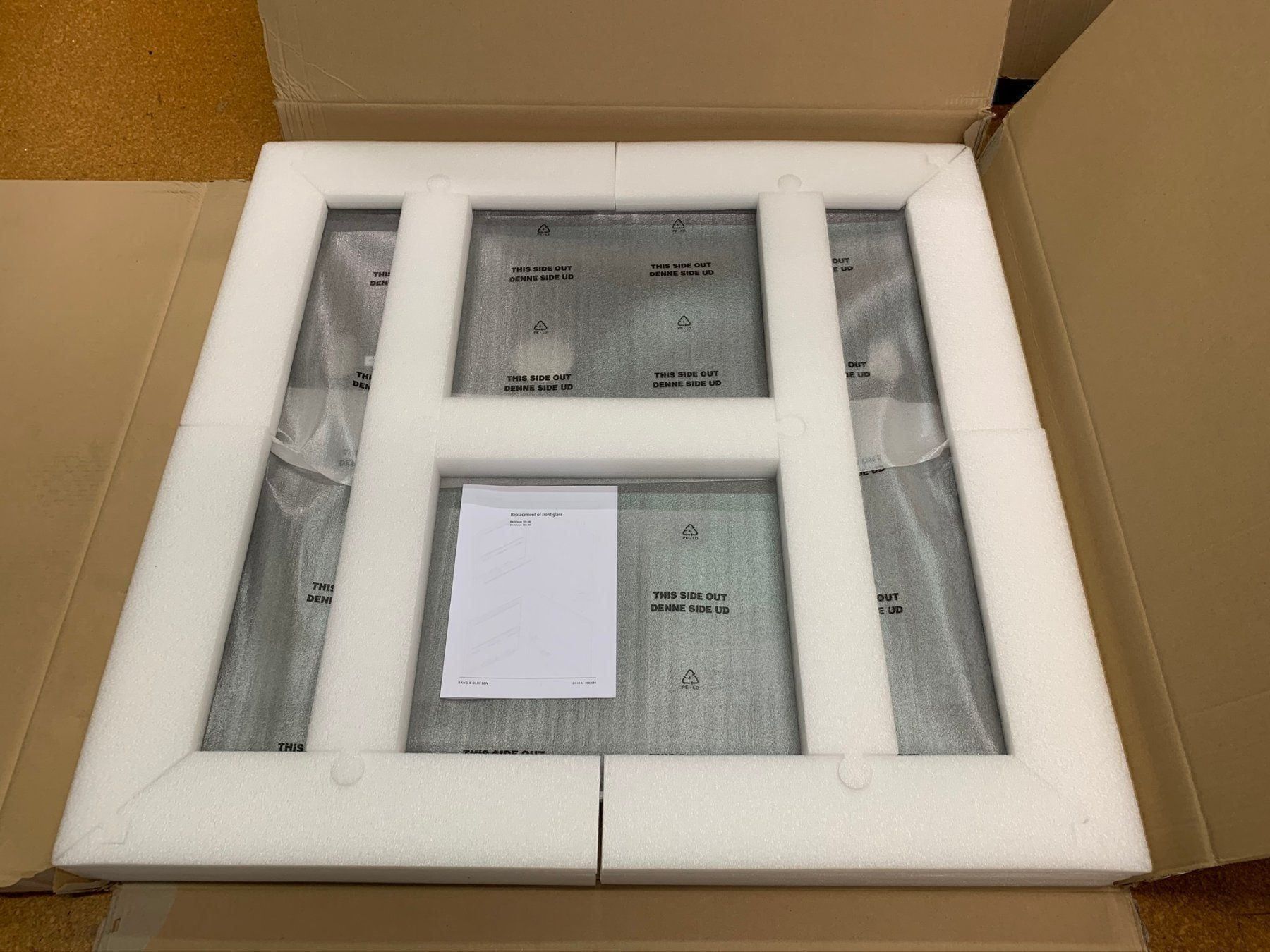 Bang & Olufsen Televisori: BeoVision 10-40 Antireflexscheibe NEU – Nuovo e nell'imballaggio originale da Hochdorf venduto da av-electronics 1