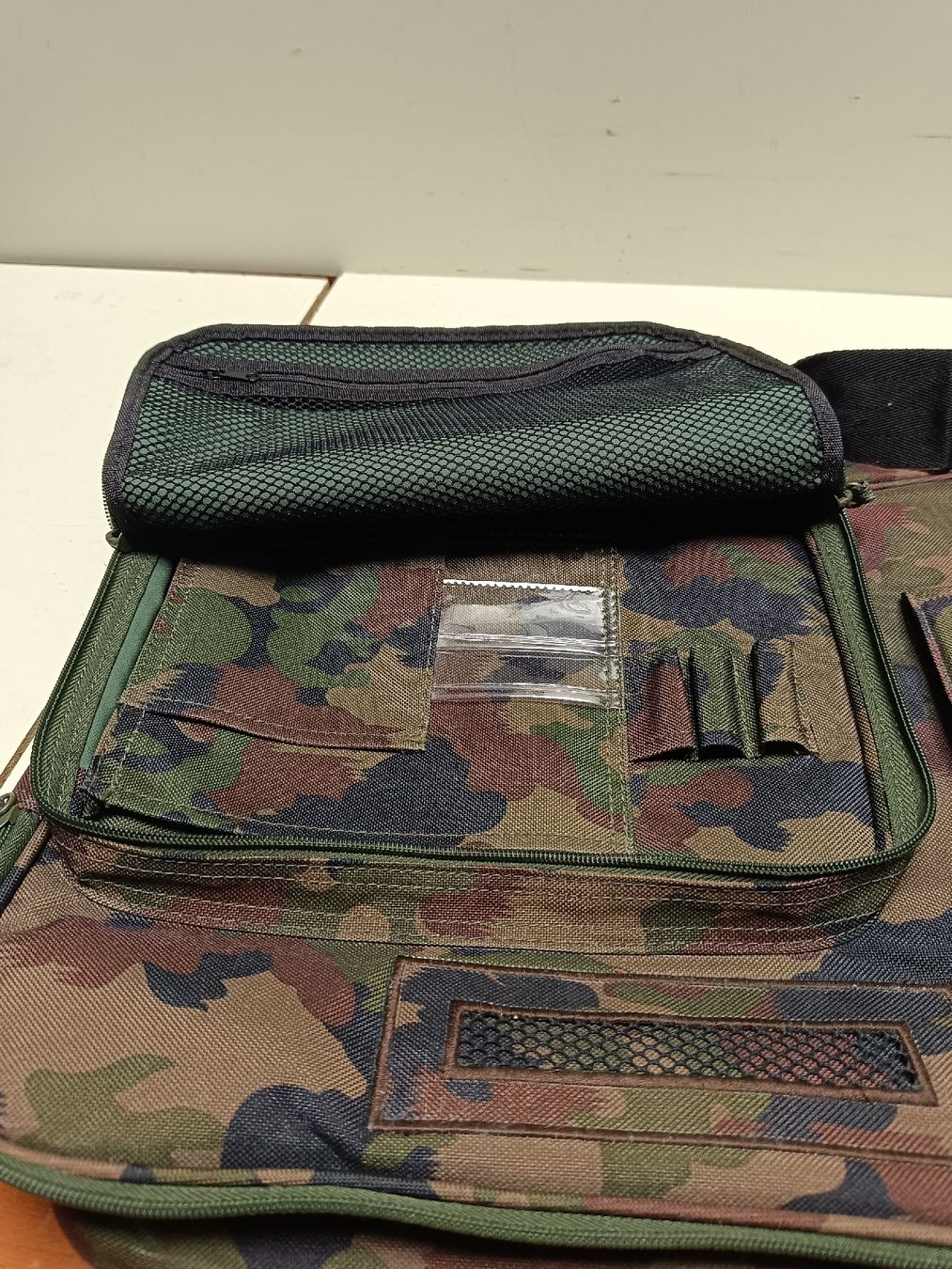Borse: Coole Laptoptasche Camouflage(em74) – Usato da Künten venduto da Schnaepplihuus 2