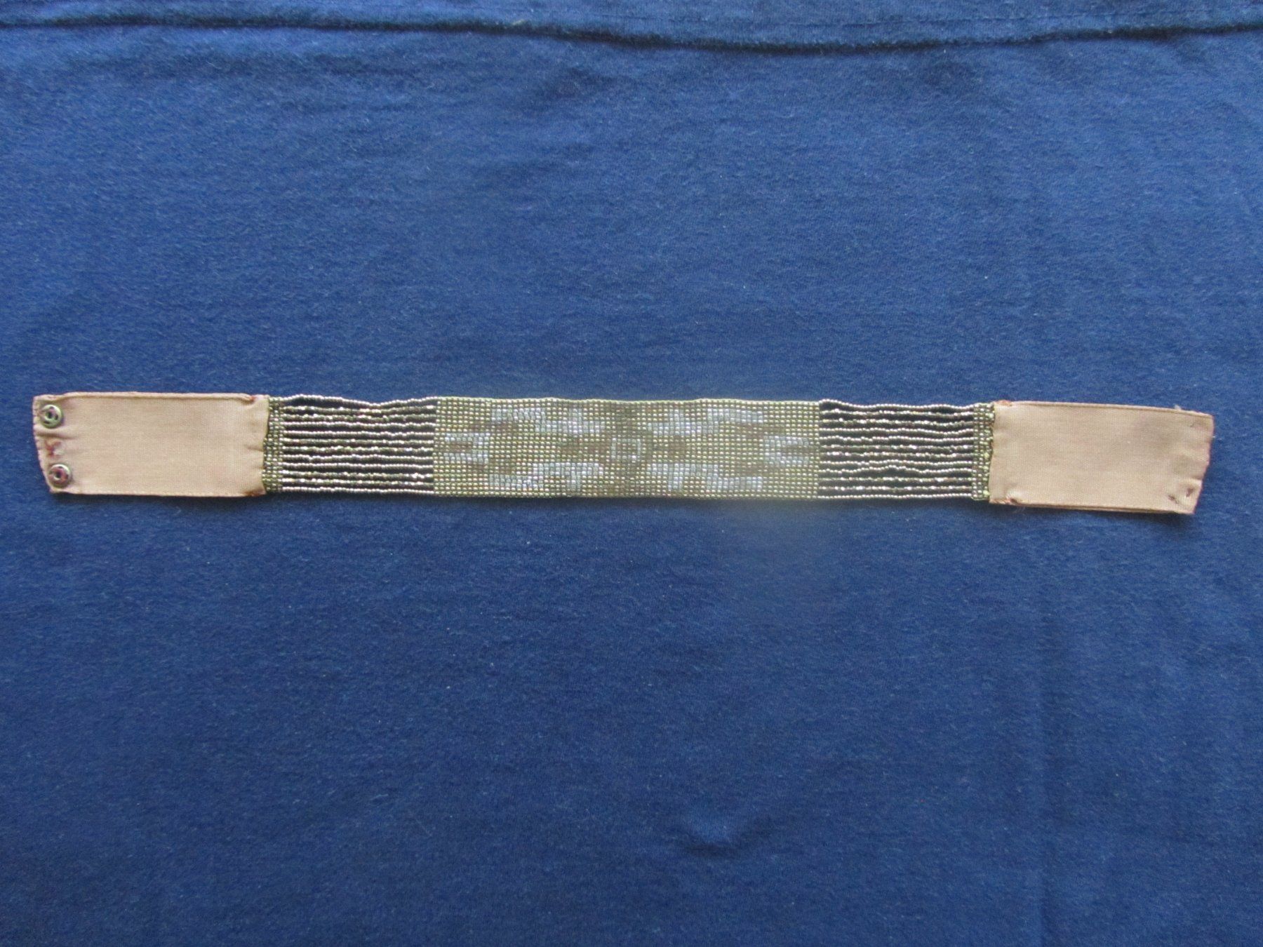 Catenine: Glasperlen-Collier-Wien um 1910 – Usato da Luzern venduto da Lucernauno